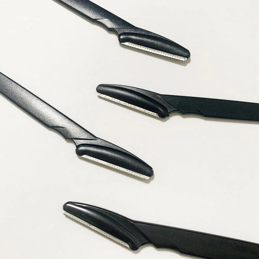 Precision Eyebrow Razor – Shape & Define with Ease